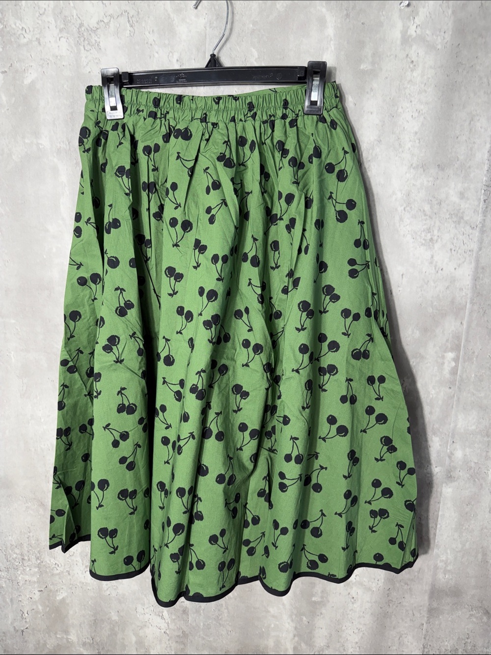 NWT TULIP B Green Cherry-Print A-Line Skirt - Picture 2 of 3